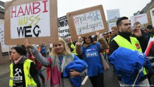 RWE-Mitarbeiter demonstrieren gegen Kohleausstieg