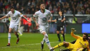 Wolfsburg siegt in Frankfurt: Eintracht verpasst Sprung auf Platz zwei
