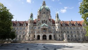 „Lehrende“ und „Redepult“: Stadt Hannover schafft Geschlechter ab