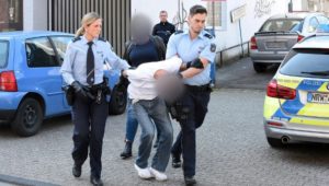Mutmaßliche Islamisten: Irrfahrt in Essen löste Anti-Terror-Razzien aus