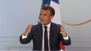 Emmanuel Macron reagiert auf „Gelbwesten“: Präsident will Steuern senken