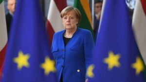 Vor Europawahl: Angela Merkel knöpft sich Europas Rechtspopulisten vor
