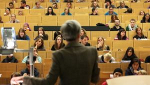 Berlin besetzt fast die Hälfte der Professuren mit Frauen